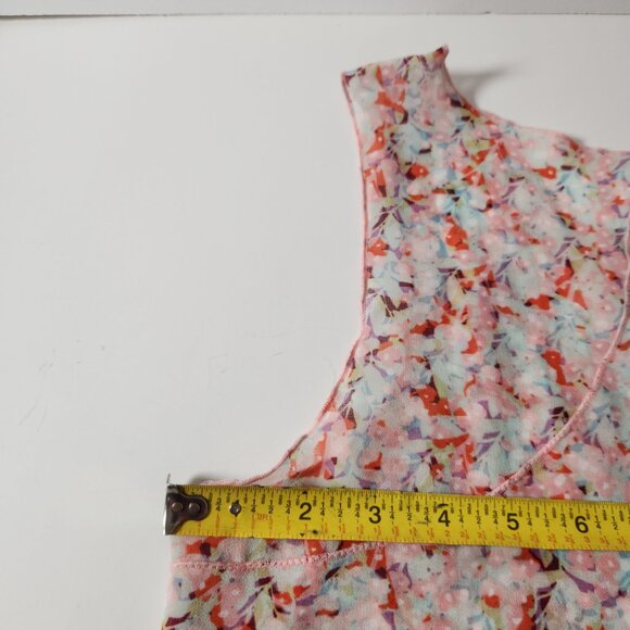 CAbi Womens Small Bella Pink Floral Layered V-Neck Tank Top Blouse 5032 Romantic - Picture 6 of 15